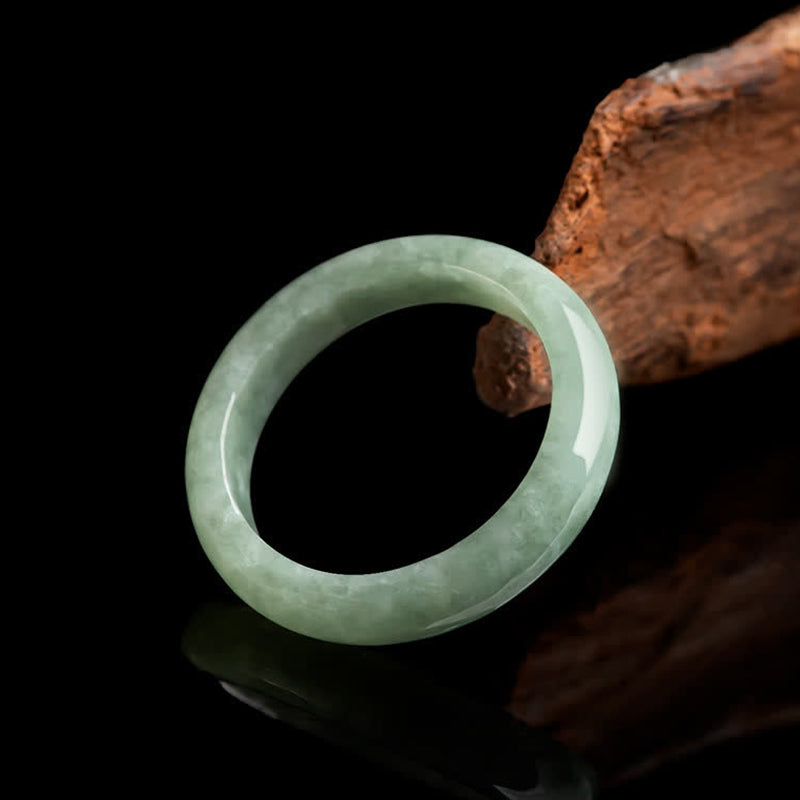 Anillo de prosperidad y abundancia de jade natural Mythstone 