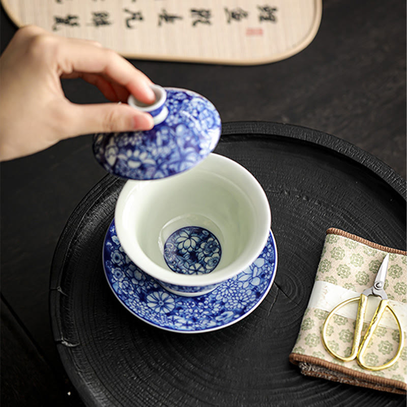 Mythstone Vintage Blue And White Porcelain Ceramic Gaiwan Sancai Teacup Kung Fu Tea Cup And Saucer With Lid