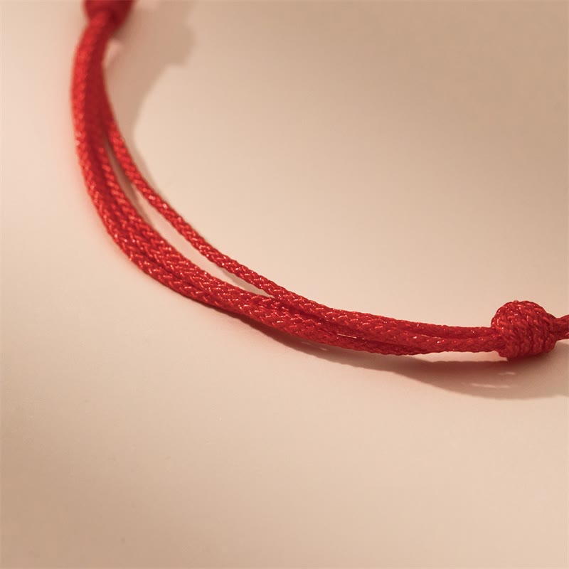 Pulsera roja con la suerte del año del dragón en plata de ley 999 hecha a mano por Mythstone