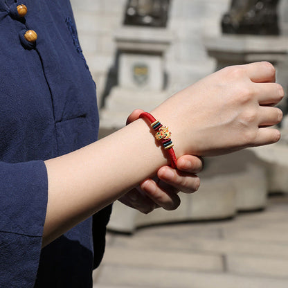 Pulsera trenzada roja con el año del dragón y la suerte del zodíaco chino hecha a mano en plata de ley 925 de Mythstone 