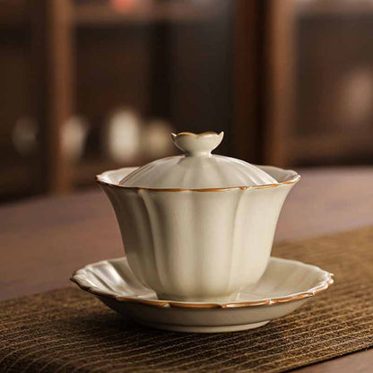 Mythstone Beige Plum Blossom Shape Peach Branch Ceramic Gaiwan Sancai Teacup Kung Fu Tea Cup With Lid