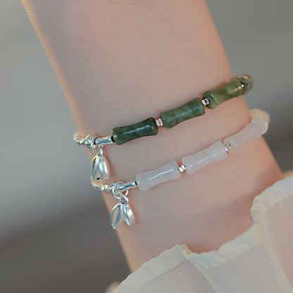 Pulsera de la suerte con diseño de bambú y peridoto en plata de ley 925 de Mythstone