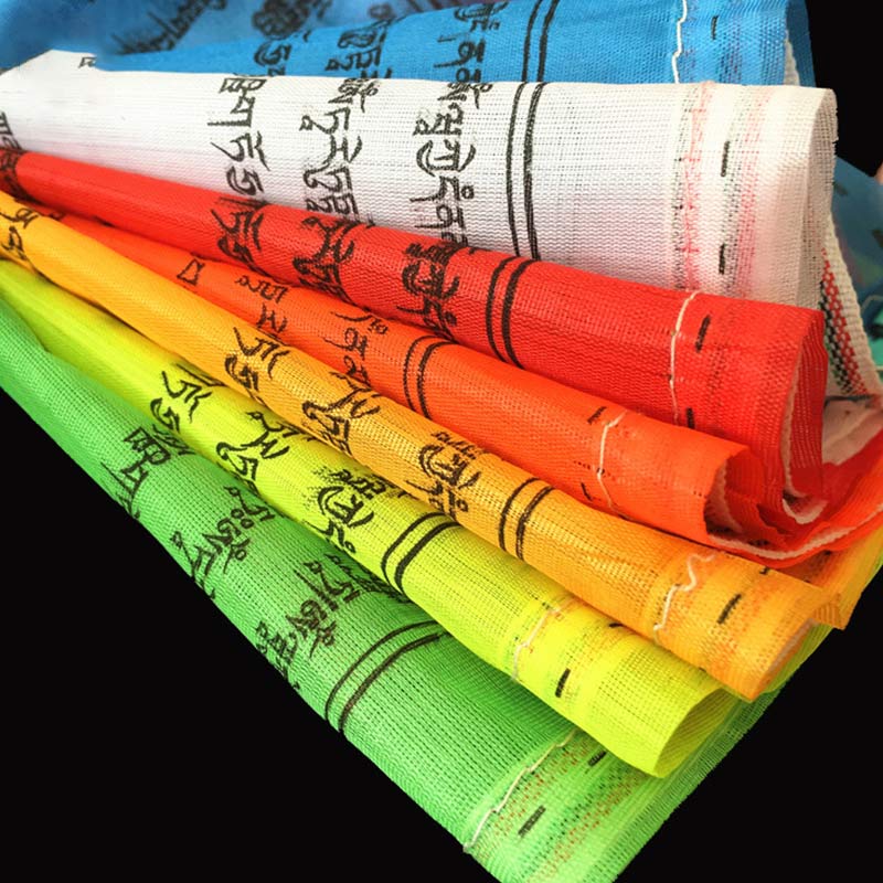 Mythstone Tibetan Blessing Outdoor 25 Pcs Triangle Prayer Flag Decoration