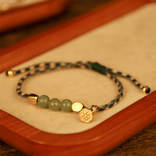 Pulsera trenzada con amuleto de la suerte de jade hetiano hecha a mano de Mythstone 