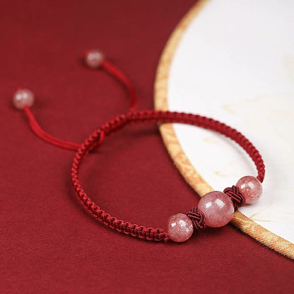 Pulsera tobillera tejida con hilo rojo y cristal de cuarzo fresa natural Mythstone