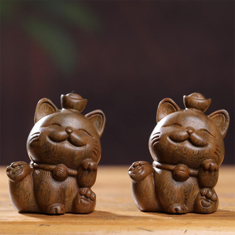 Mythstone Mini Green Sandalwood Ingot Lucky Cat Carved Peace Desk Decorations