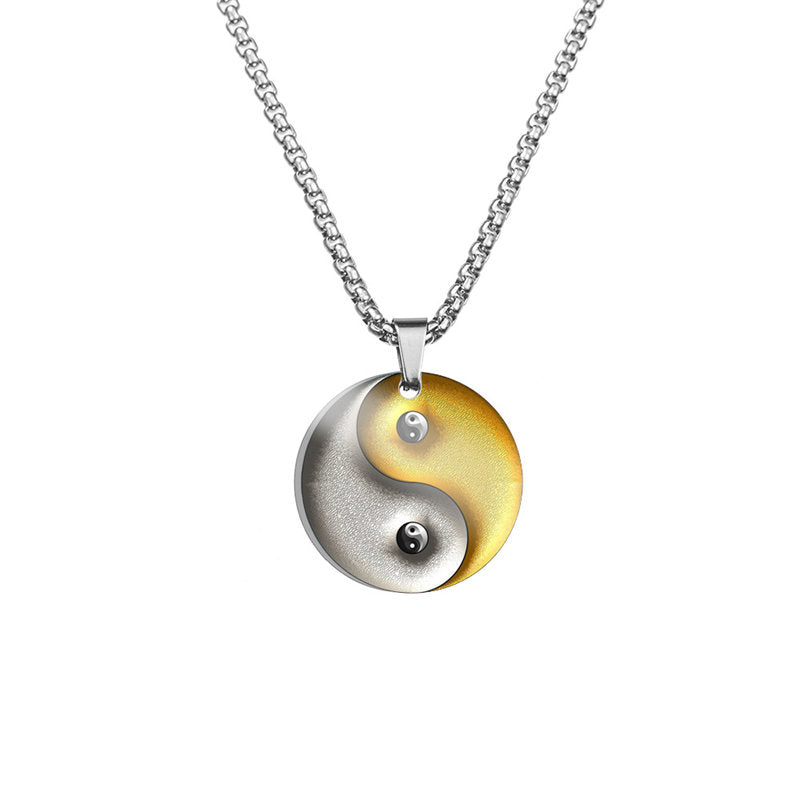 Colgante de collar de acero de titanio con armonía de pez koi y dragón Yin Yang