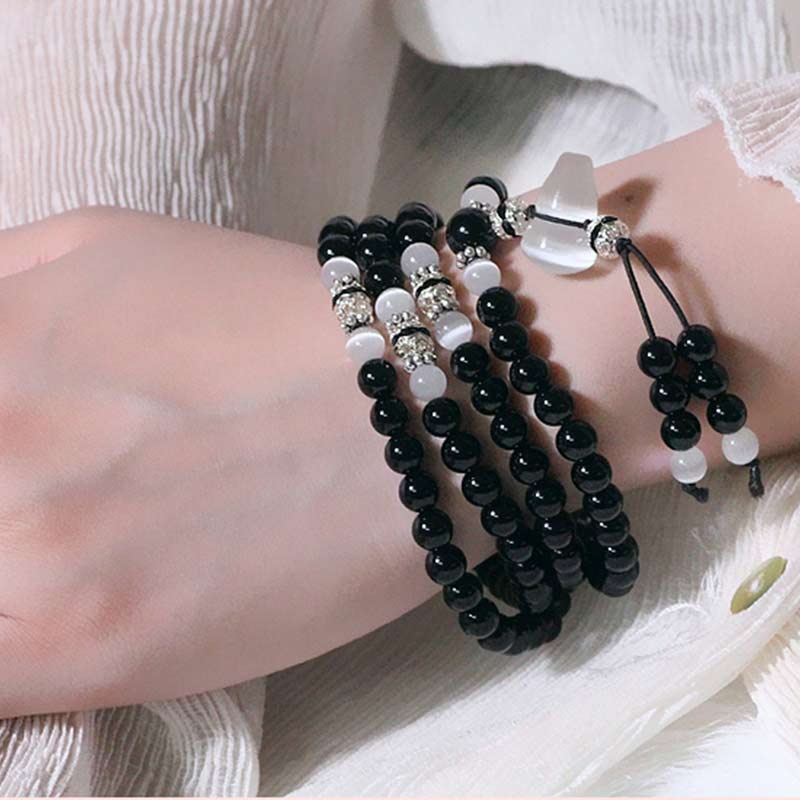 Mythstone Black Onyx White Crystal Bead Meditation Bracelet