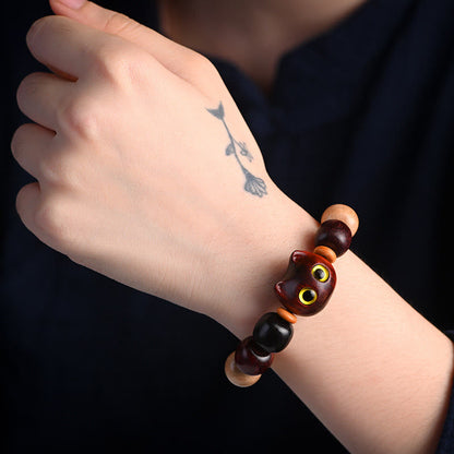 Mythstone Small Leaf Red Sandalwood Ebony Wood Cute Cat Engraved Protection Bracelet