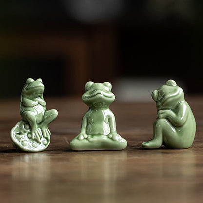 Mythstone Mini Small Meditation Lotus Resting Frog Ceramic Wealth Luck Home Tea Pet Figurine Decoration