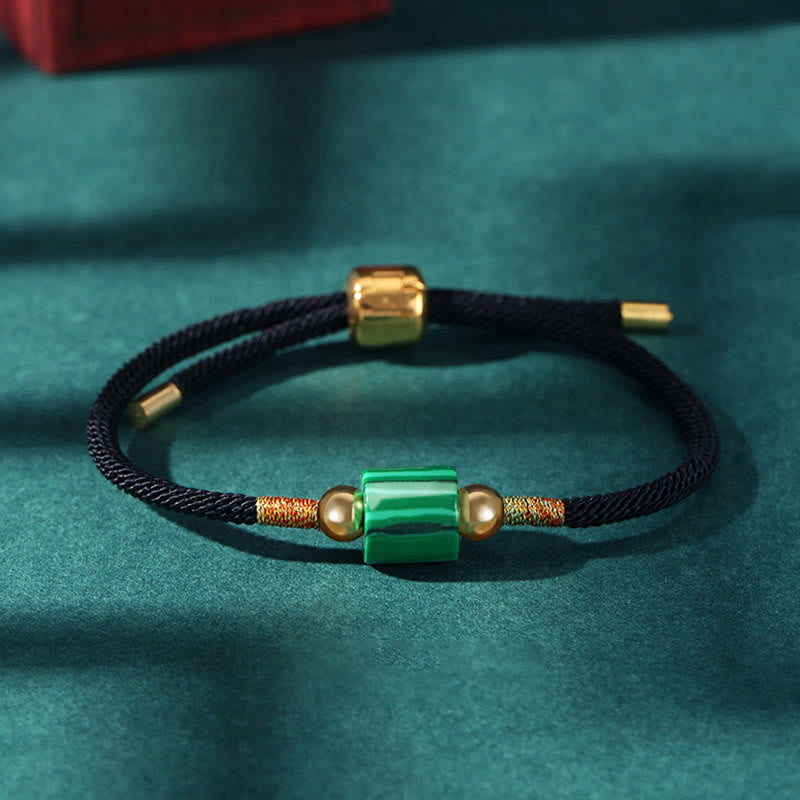 Pulsera trenzada de cuerda con piedra roja, malaquita y aventurina verde hecha a mano del Tíbet para proteger la suerte 