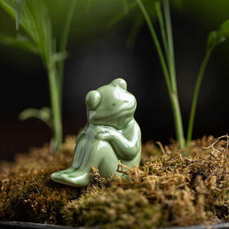 Mythstone Mini Small Meditation Lotus Resting Frog Ceramic Wealth Luck Home Tea Pet Figurine Decoration