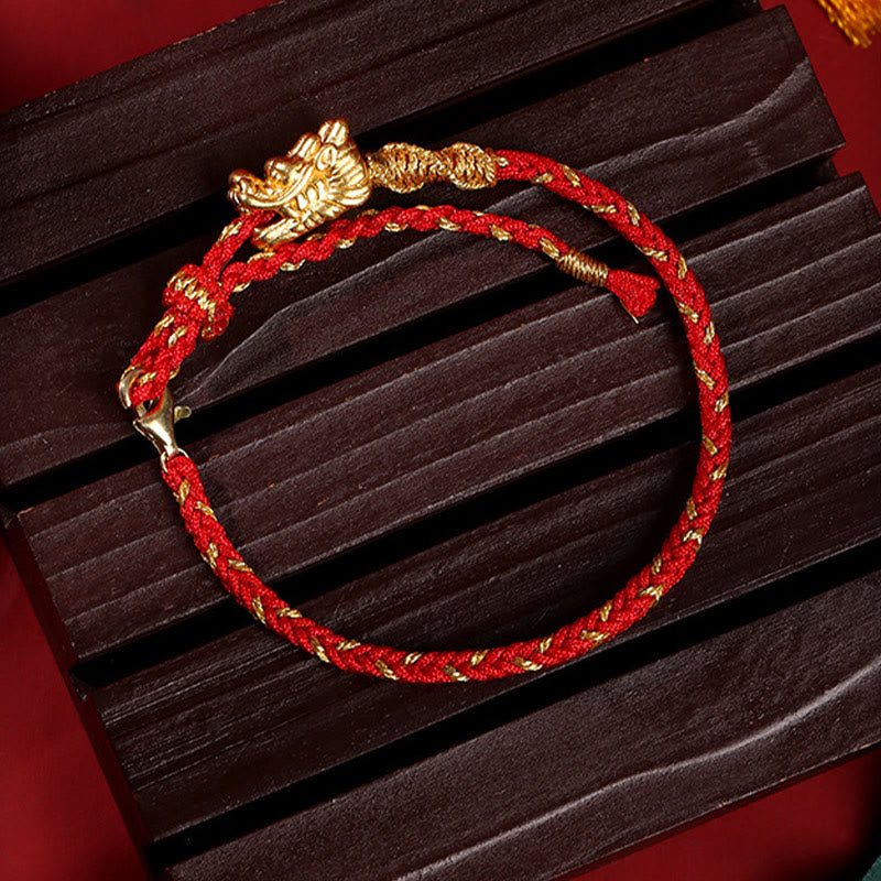 Pulsera trenzada de hilo rojo con nudo de ocho hilos y dragón de la suerte hecha a mano en plata de ley 999 de Mythstone