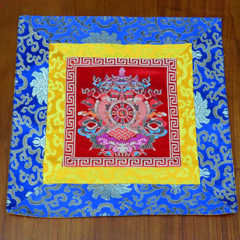 Mythstone Prayer Altar Mat Meditation Strength Endless Knot Vajra Man-Bcu Kalachakra Auspicious Symbols