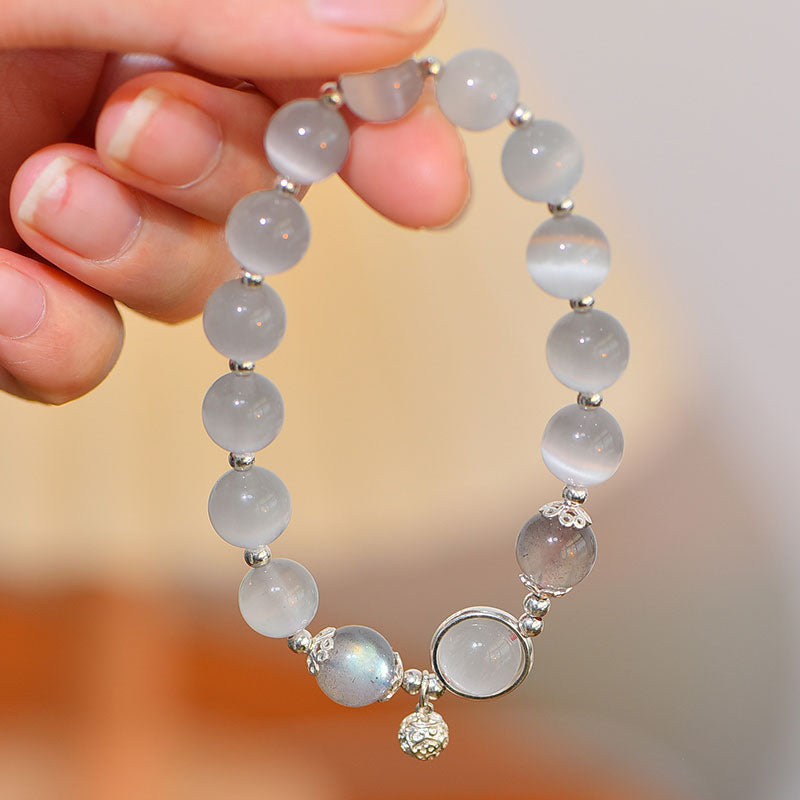 Pulsera de apoyo al amor con piedra lunar y ojo de gato en plata de ley 925 de Mythstone