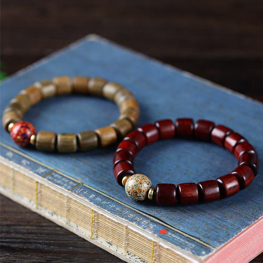 Mythstone Natural Green Sandalwood Small Leaf Red Sandalwood Lacquer Bead Peace Bracelet