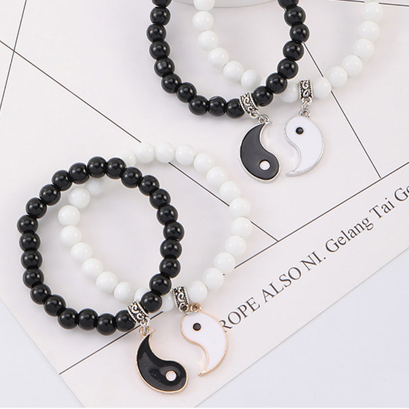 Pulsera de pareja con protección Yin Yang y cuentas de turquesa blanca y ónix negro de MythStone, 2 piezas 