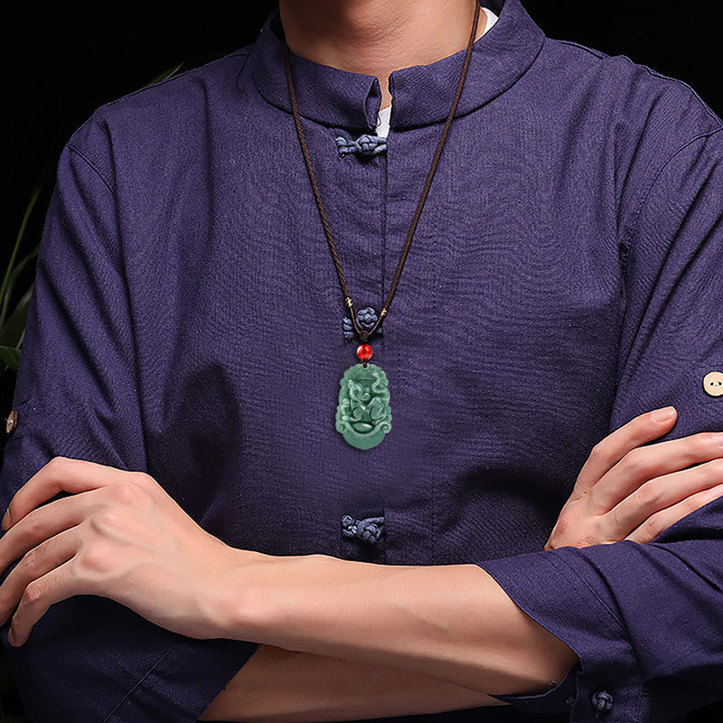 Colgante de jade natural Mythstone con el signo del zodíaco chino de la prosperidad de 12 caracteres