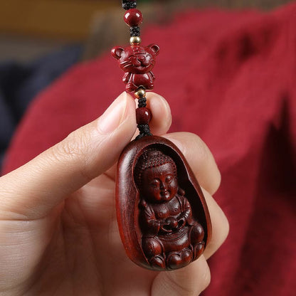 Llavero con amuleto de protección del zodíaco chino con forma de Buda de cinabrio y sándalo rojo y hoja pequeña de piedra mitológica