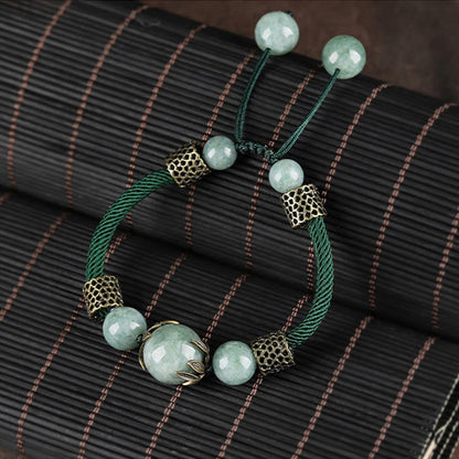 Pulsera de jade verde con cuentas de la suerte hecha a mano Mythstone 