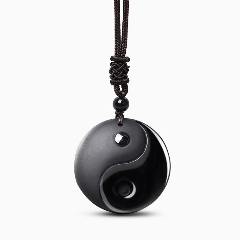 Colgante de collar Yin Yang de purificación tallado con mantra de nueve caracteres de las cinco montañas sagradas del taoísmo de obsidiana negra de Mythstone