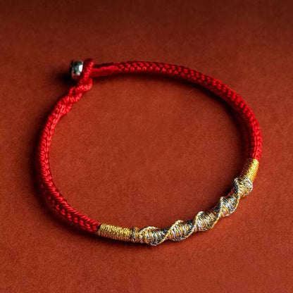 Pulsera trenzada de hilo rojo con protección y fuerza de la suerte en plata de ley 925 de Mythstone