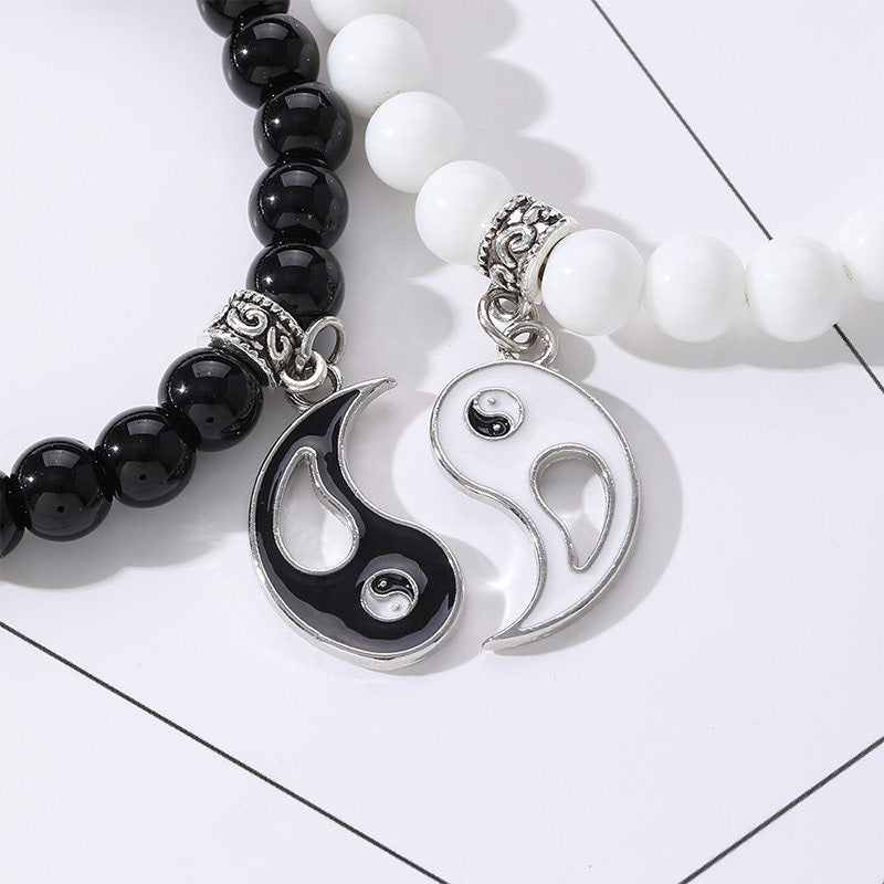 Pulsera de pareja con protección Yin Yang y cuentas de turquesa blanca y ónix negro de MythStone, 2 piezas 