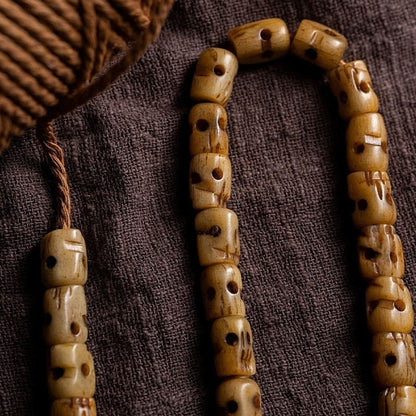 Pulsera de hueso de yak tibetano Mythstone El señor del bosque de cadáveres Ahuyenta a los malos espíritus