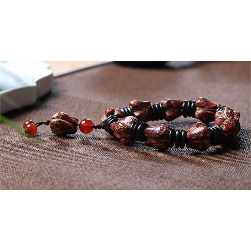 Mythstone Natural Bodhi Seed Lotus Pattern Wisdom Peace Wrist Mala Bracelet