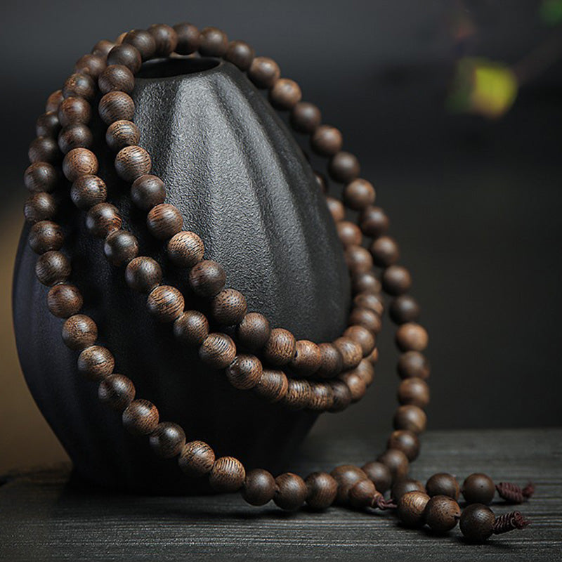 Pulsera de madera de agar con 108 cuentas de mala de MythStone, paz, fuerza y ​​calma