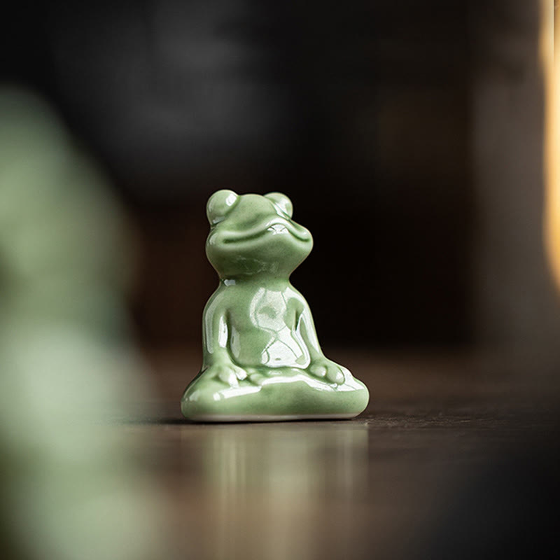 Mythstone Mini Small Meditation Lotus Resting Frog Ceramic Wealth Luck Home Tea Pet Figurine Decoration