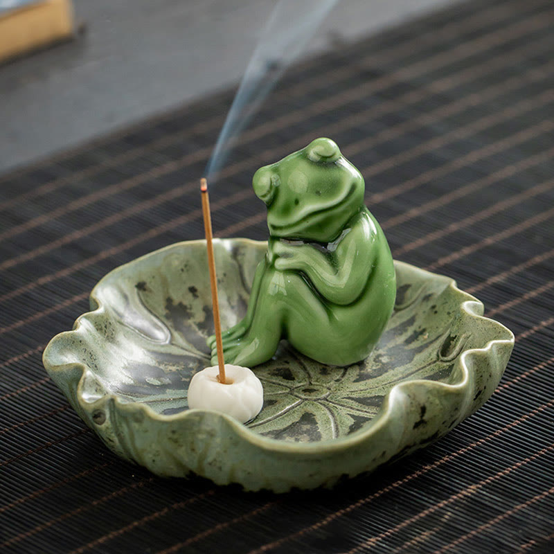 Mythstone Leaf Meditation Frog Pattern Healing Ceramic Incense Burner Decoration