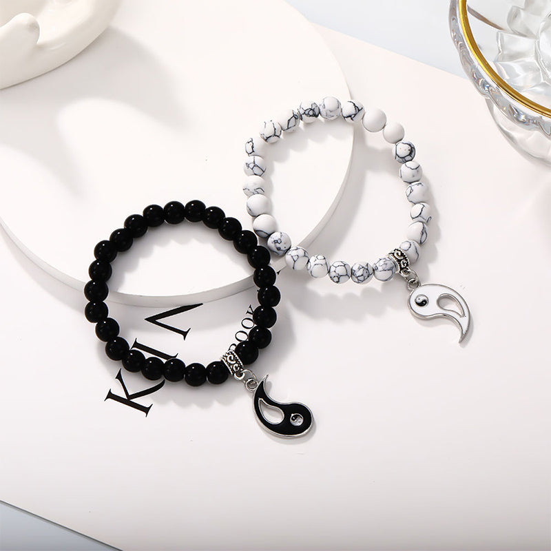 Pulsera de pareja con protección Yin Yang y cuentas de turquesa blanca y ónix negro de MythStone, 2 piezas 