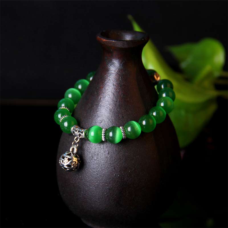 Mythstone Tibetan Cat Eye Lucky Bracelet