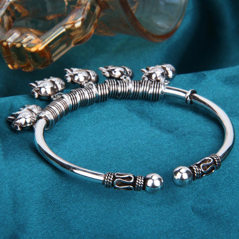 Mythstone 925 Sterling Silver Elephant Strength Bracelet Bangle