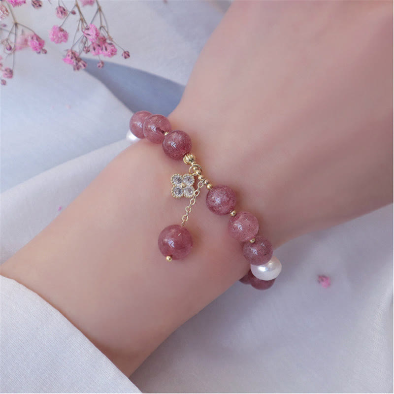 Mythstone Natural Strawberry Quartz Pearl Four Leaf Clover Love Bracelet