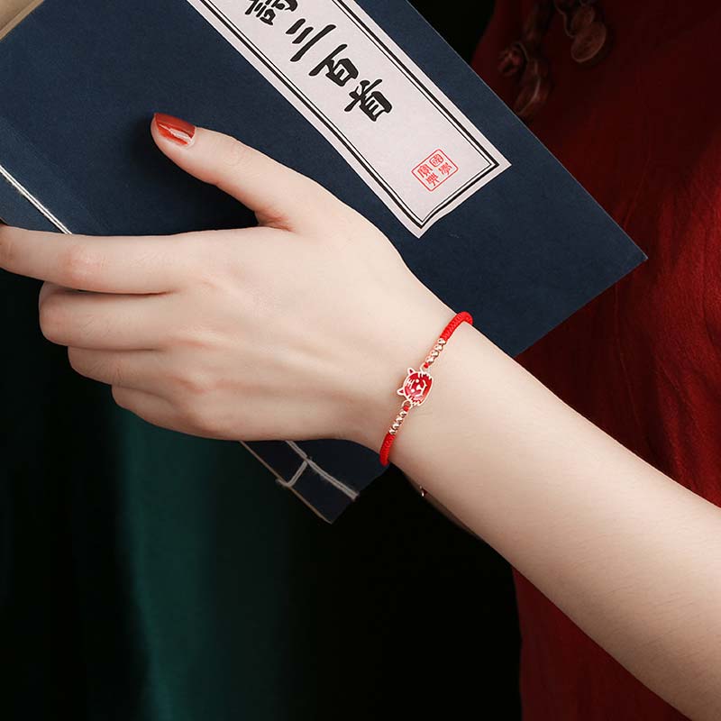 MythStone 12 Chinese Zodiac Lucky Red String Bracelet