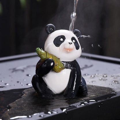 Mythstone Color Changing Small Cute Panda Bamboo Tea Pet Resin Home Figurine Decoration