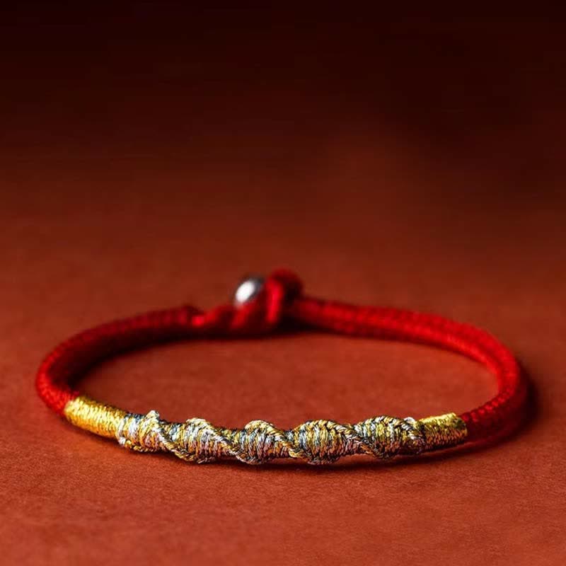 Pulsera trenzada de hilo rojo con protección y fuerza de la suerte en plata de ley 925 de Mythstone