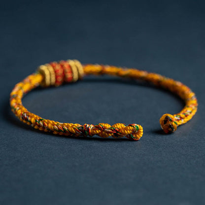 Pulsera trenzada hecha a mano con el zodíaco chino, Buda natal, suerte y fuerza, de Mythstone Tibet