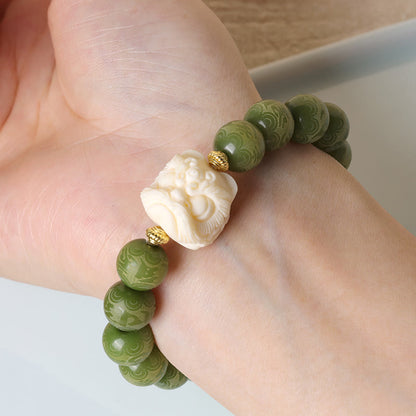 Mythstone Green Bodhi Seed Ivory Fruit Dancing Lion Om Mani Padme Hum Engraved Peace Bracelet