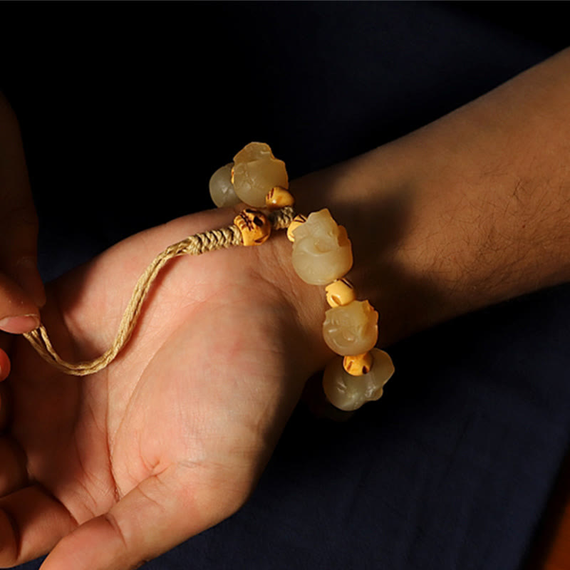 Pulsera de la suerte con hueso de yak grabado en forma de calavera de cuerno de oveja tibetano hecha a mano de Mythstone, El Señor del Bosque Cadáver 