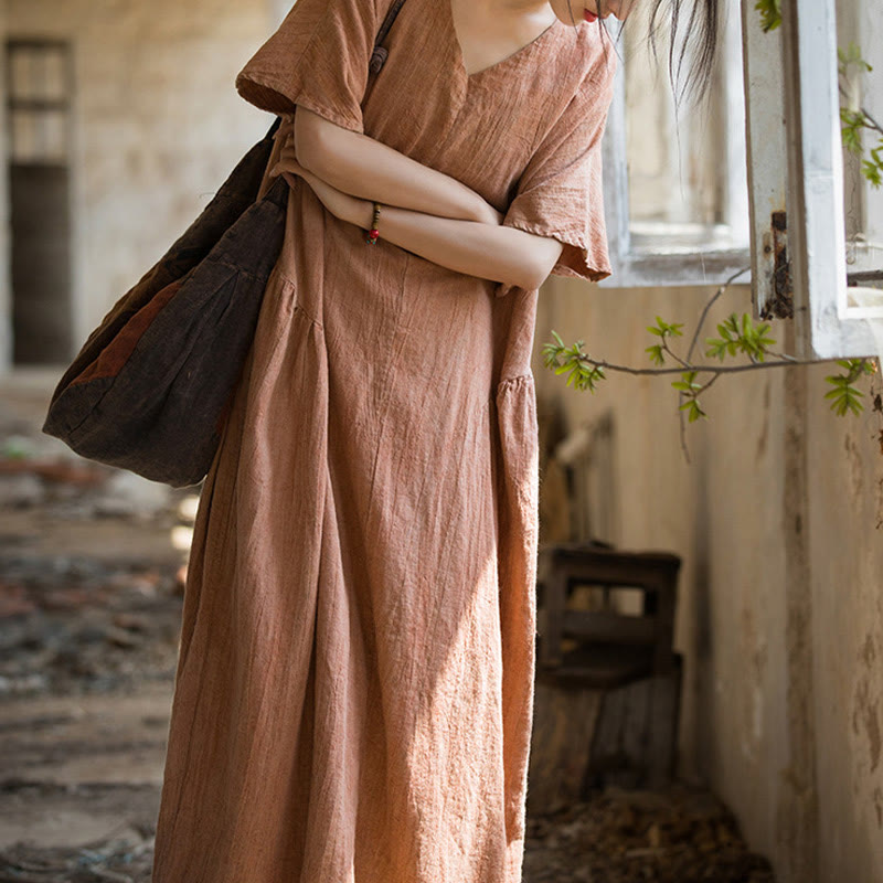 Vestido midi de lino con escote en V y teñido anudado hecho a mano de Mythstone Vestido de manga corta 