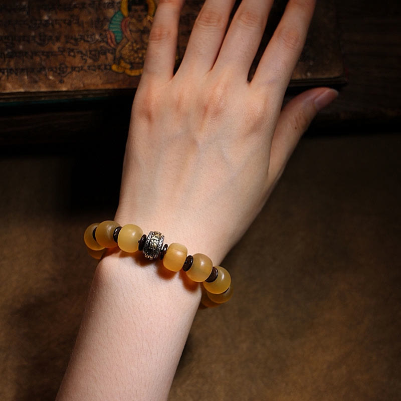 Mythstone Handmade Tibetan Sheep Horn Om Mani Padme Hum Auspiciousness Bracelet