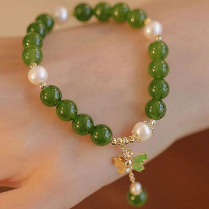 Mythstone Natural Green Chalcedony Pearl Butterfly Courage Strength Bracelet