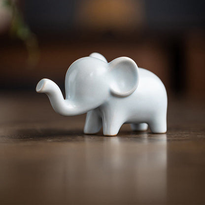 Mythstone Small Ceramic Elephant Home Tea Pet Figurine Desk Decoration