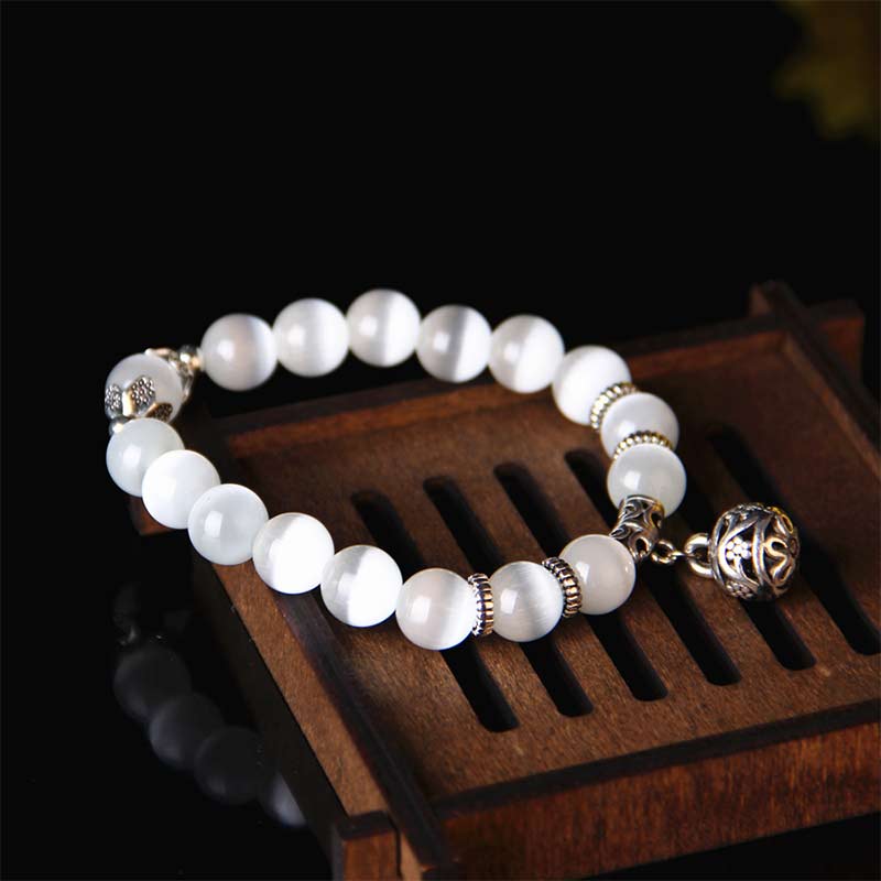 Mythstone Tibetan Cat Eye Lucky Bracelet