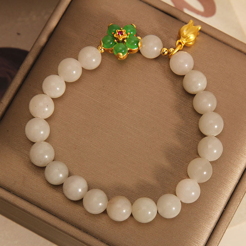 Pulsera de la suerte con lirio de los valles y flor de jade verde natural Mythstone 