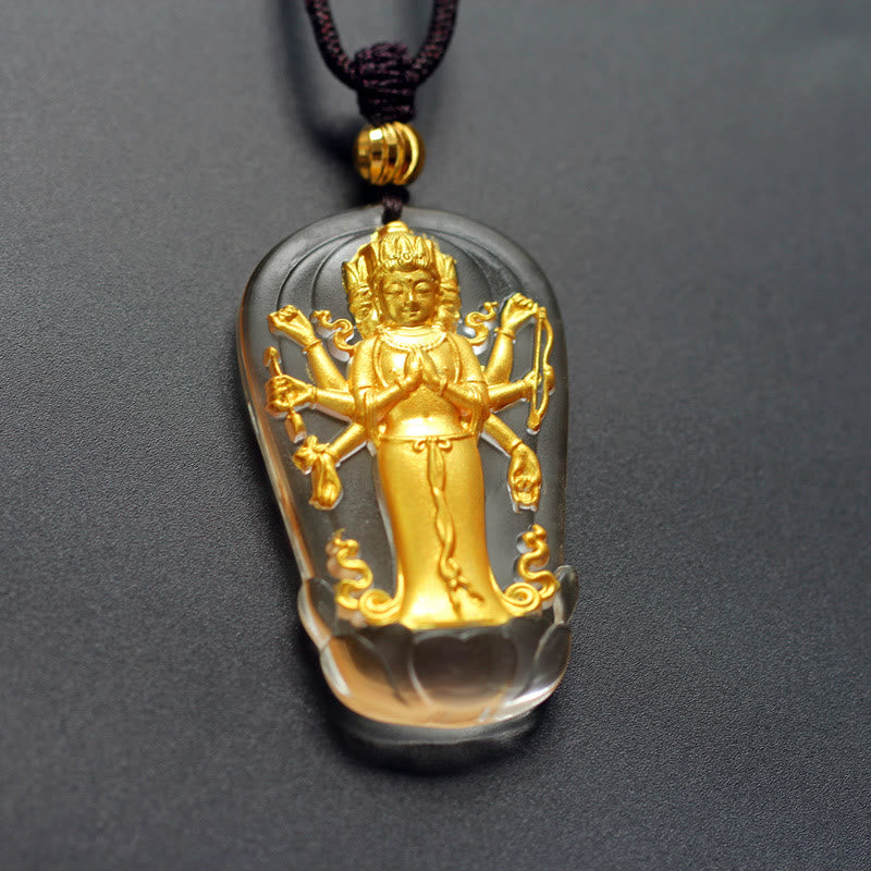 Colgante de collar de cristal de Liuli bañado en oro con ocho brazos de Buda Guanyin Avalokitesvara tibetano Mythstone