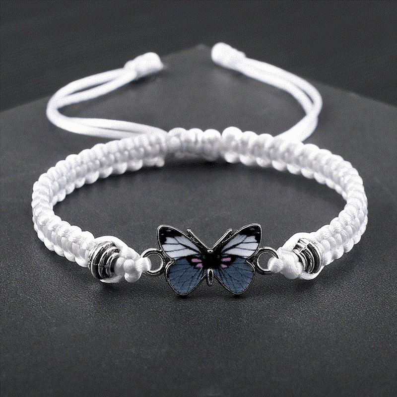 Pulsera con dije de mariposa y amor por la libertad de Mythstone